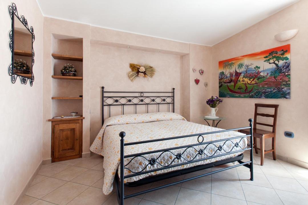 Photo of Bedroom in Ferrere