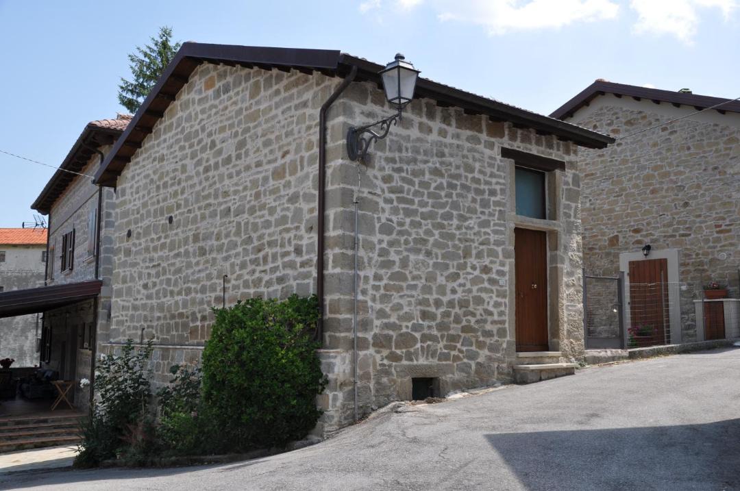 Photo of Buildings in Abetito