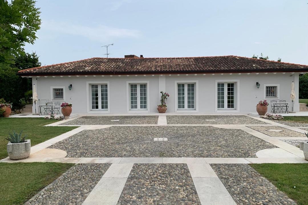 Photo of Others in Desenzano del Garda