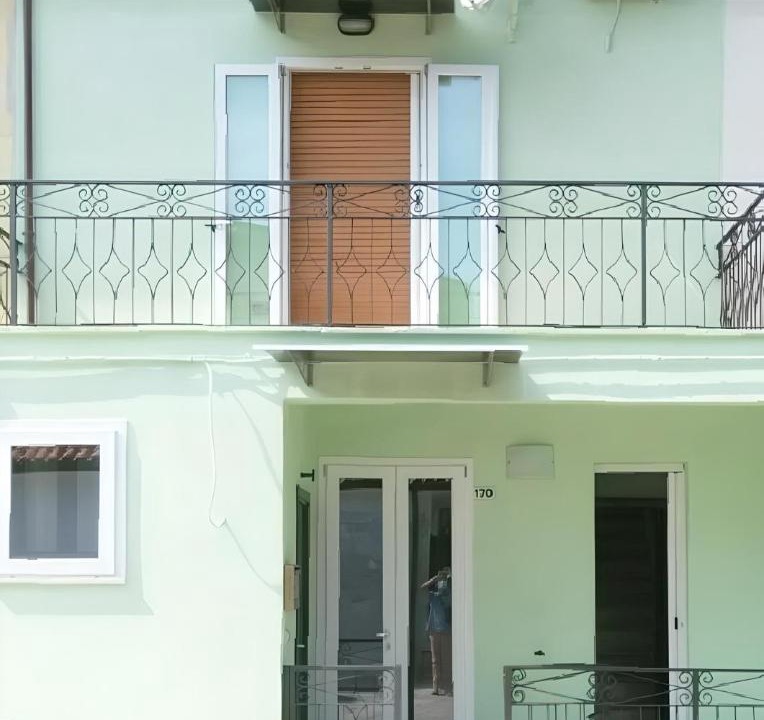 Photo of Others in Vallevo