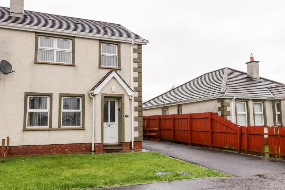 Photo of Buildings in Ballycastle
