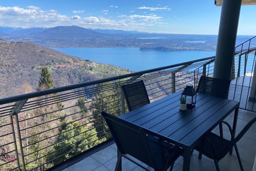 Photo of Patio Balcony in Massino Visconti