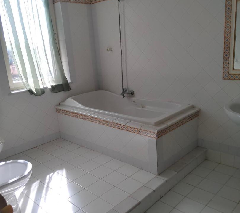 Photo of Bathroom in Carrozziere