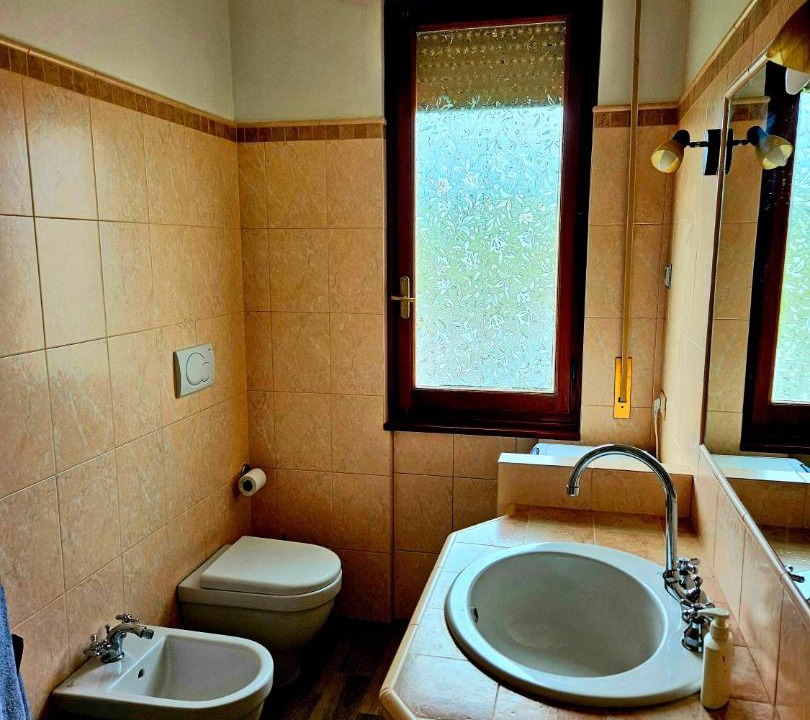 Photo of Bathroom in Twist