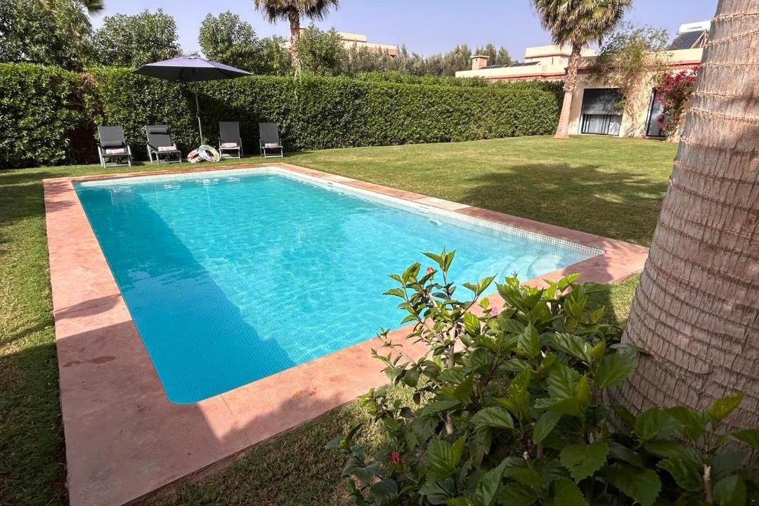 Photo of Outdoor in Issen