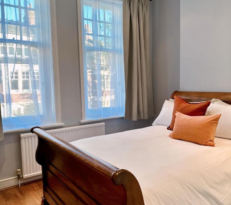 Photo of Bedroom in Belsize