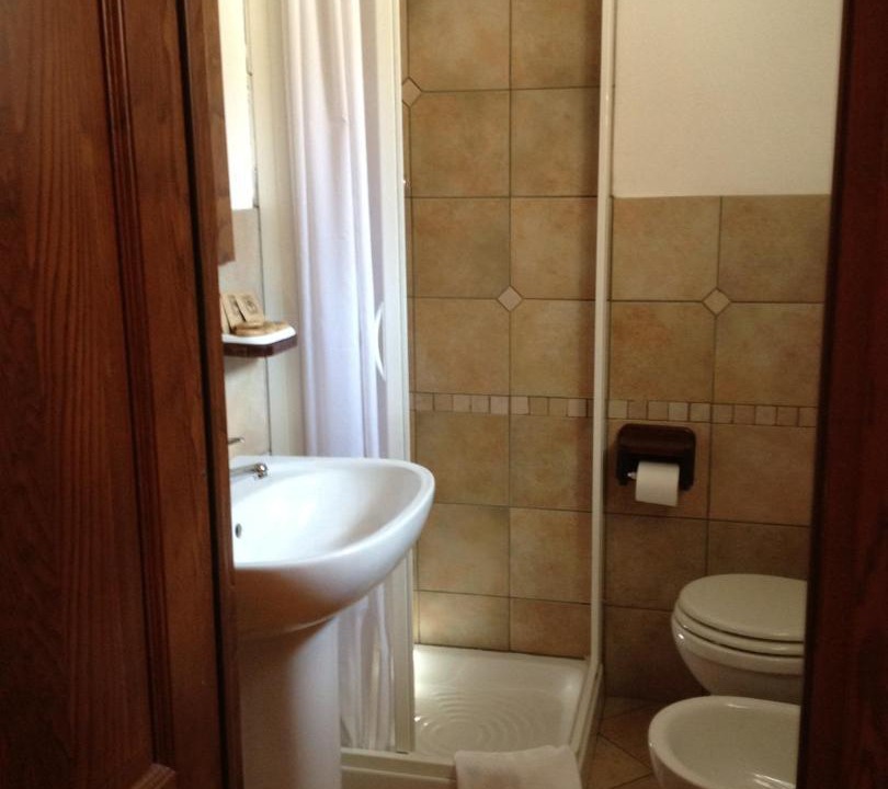 Photo of Bathroom in Barete