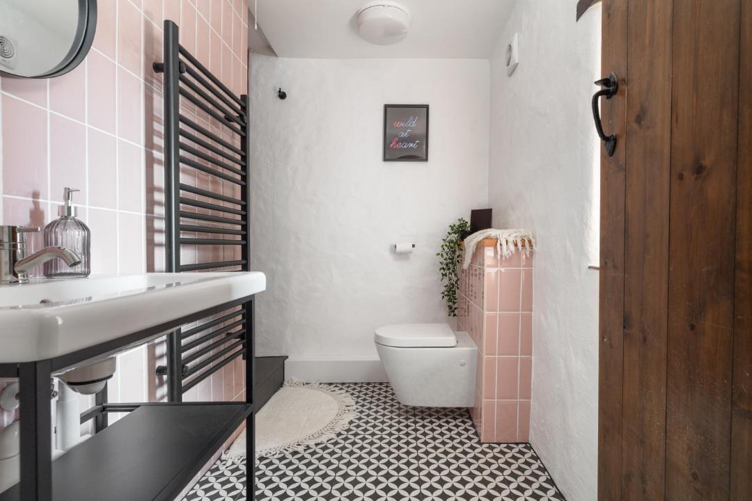 Photo of Bathroom in Treen