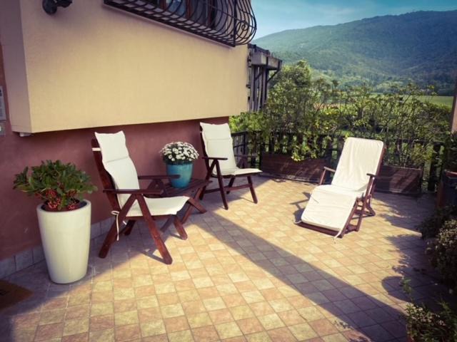Photo of Patio Balcony in Mompiano