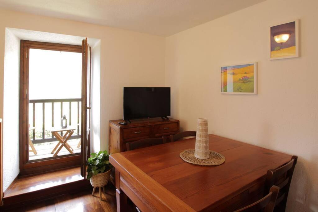 Photo of Livingroom in Allein