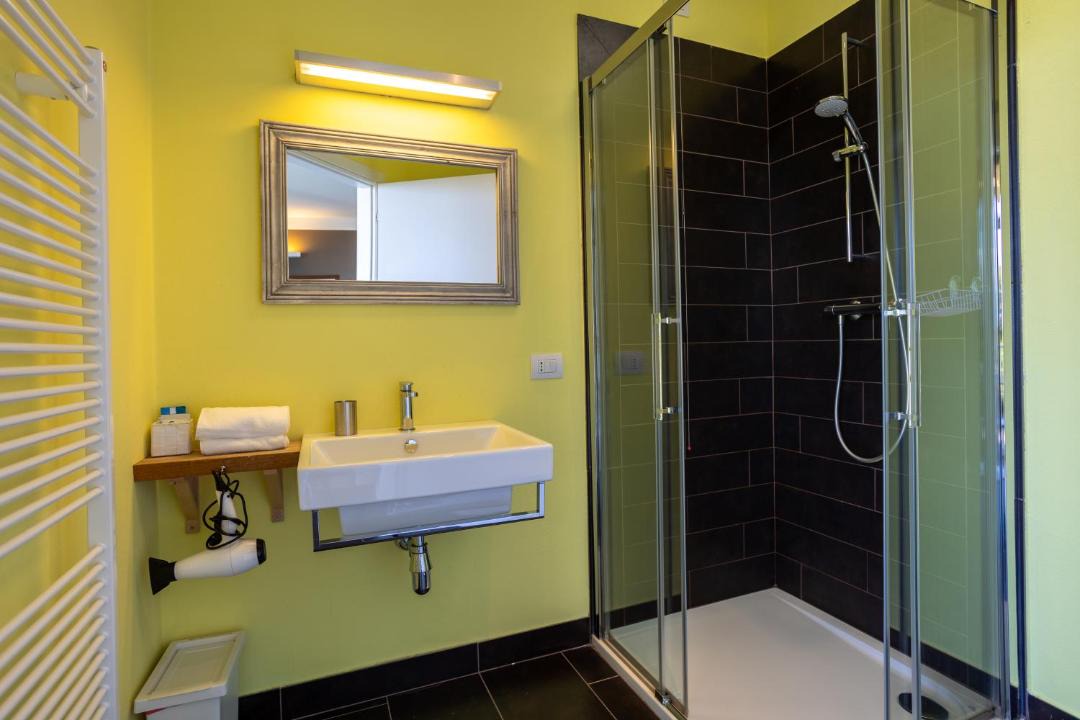 Photo of Bathroom in Lesa