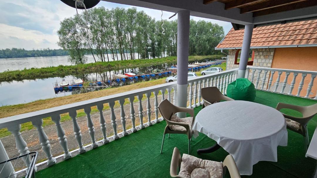 Photo of Patio Balcony in South Backa District