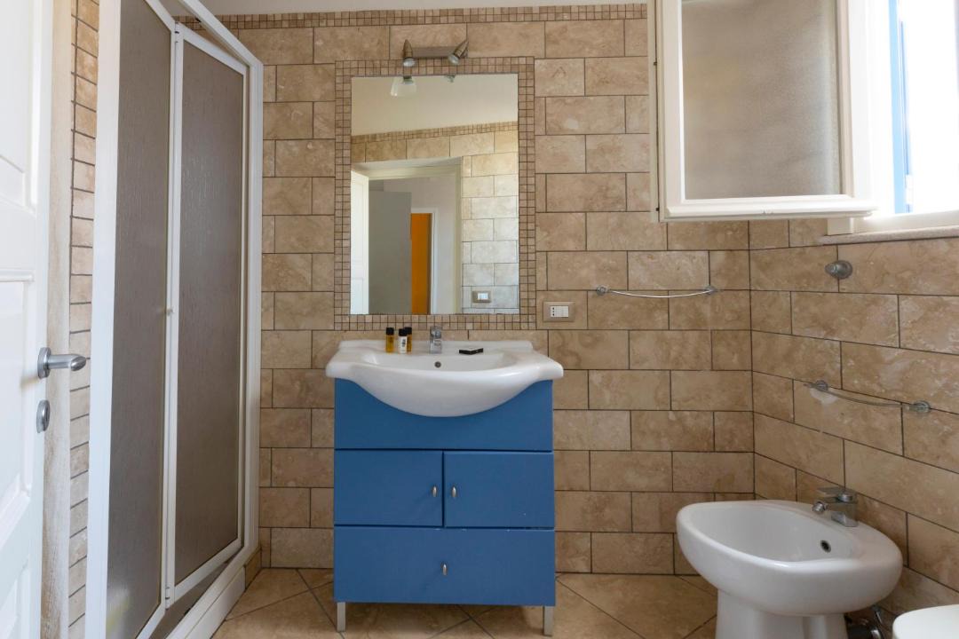 Photo of Bathroom in Marettimo