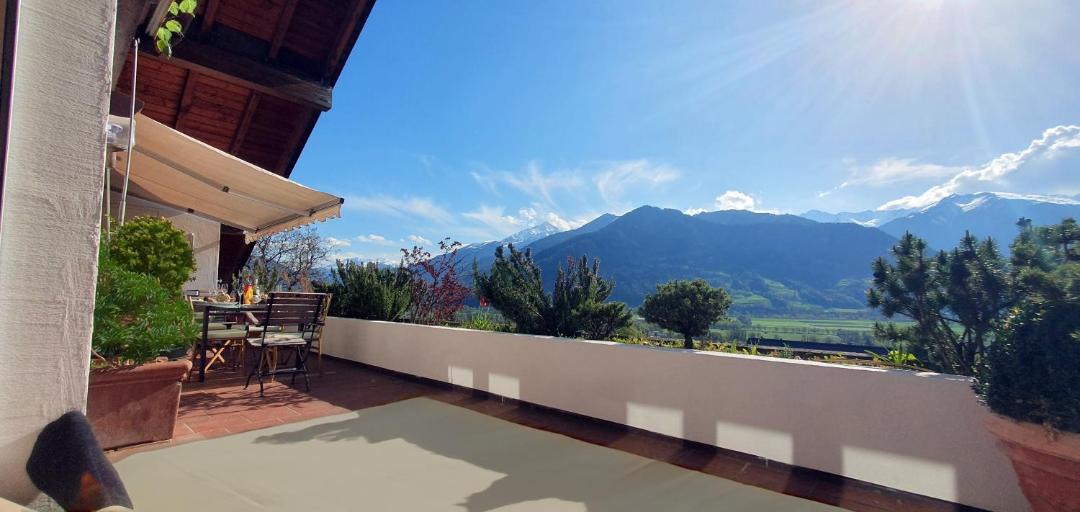 Photo of Patio Balcony in Jenins