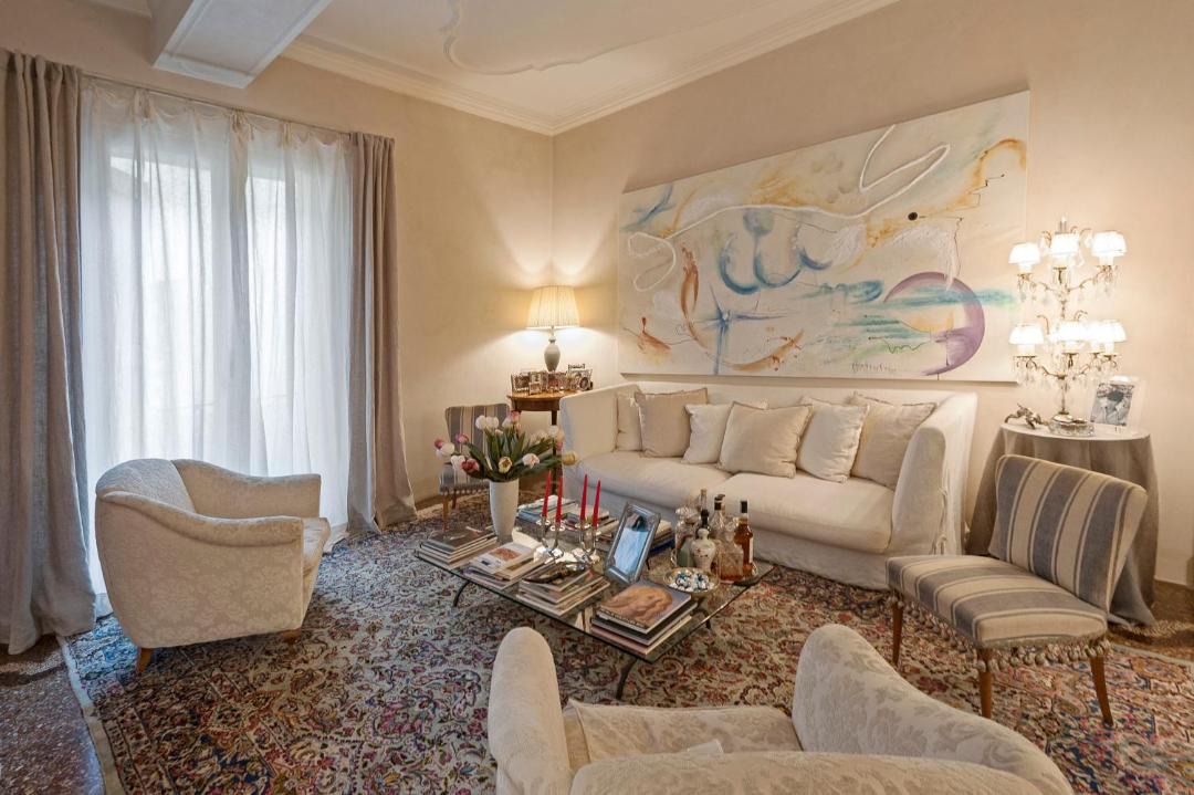 Photo of Livingroom in Historic Center