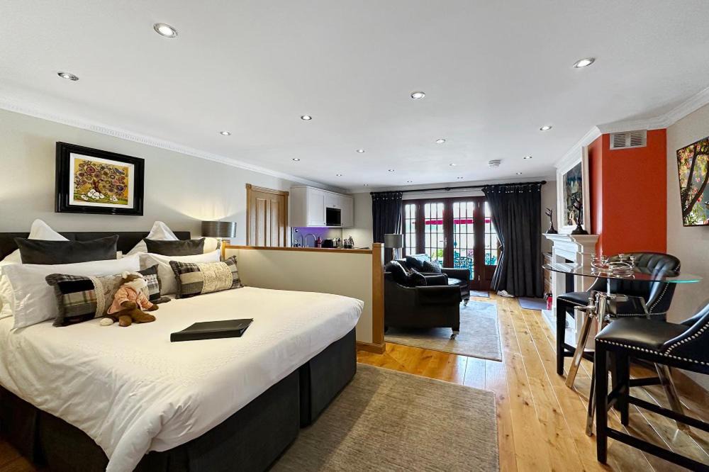 Photo of Bedroom in West Laroch