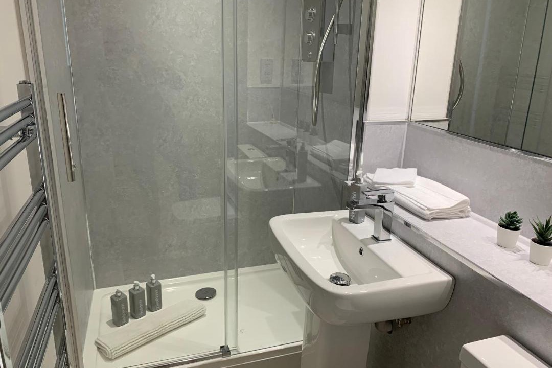 Photo of Bathroom in Longcroft
