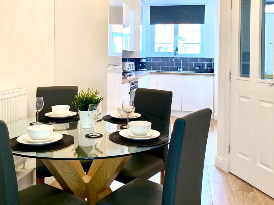 Photo of Kitchen in Longcroft