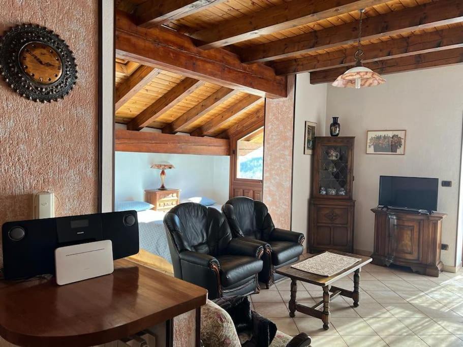 Photo of Livingroom in Gignod