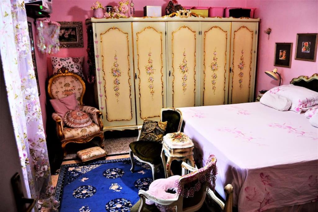 Photo of Bedroom in Montefelcino