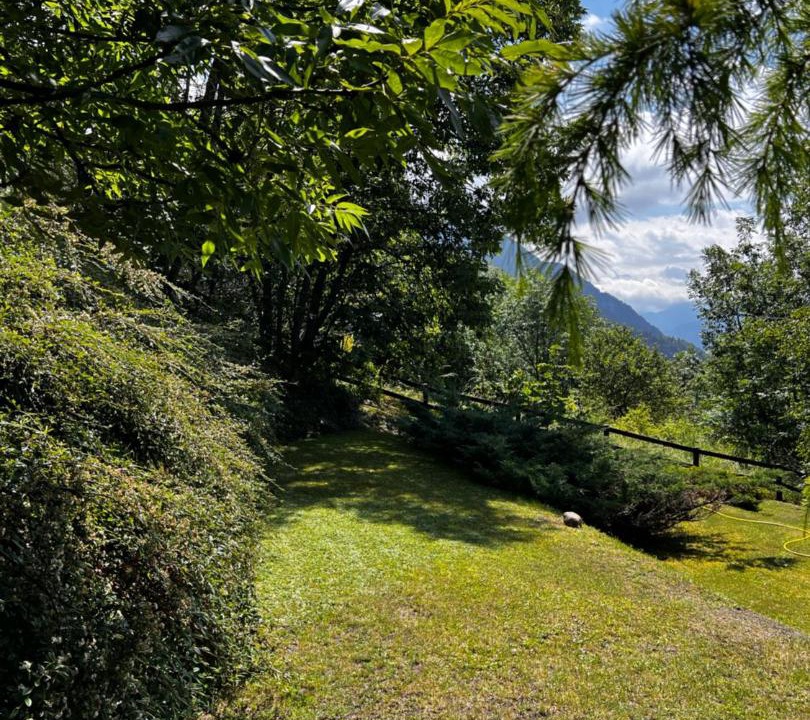 Photo of Outdoor in Cheverel