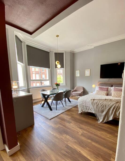 Photo of Livingroom in Belsize