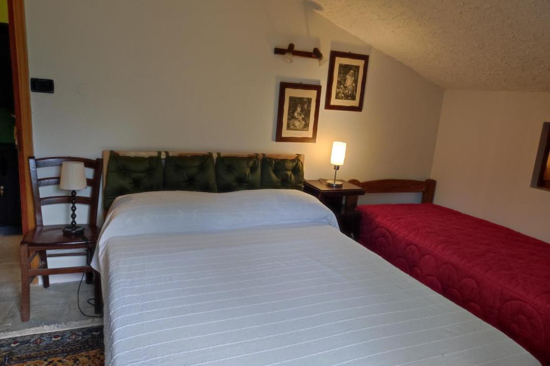 Photo of Bedroom in Villar Perosa