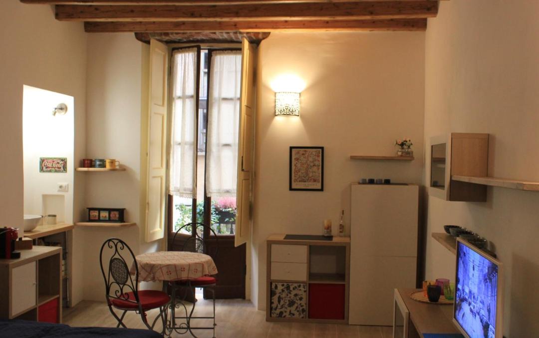 Photo of Livingroom in Roman Quarter