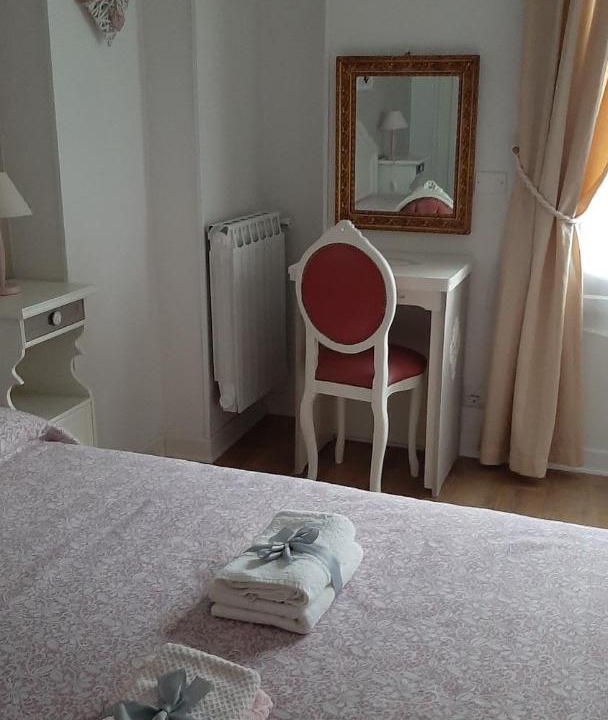 Photo of Bedroom in Nave