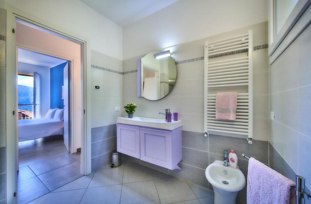 Photo of Bathroom in Lierna