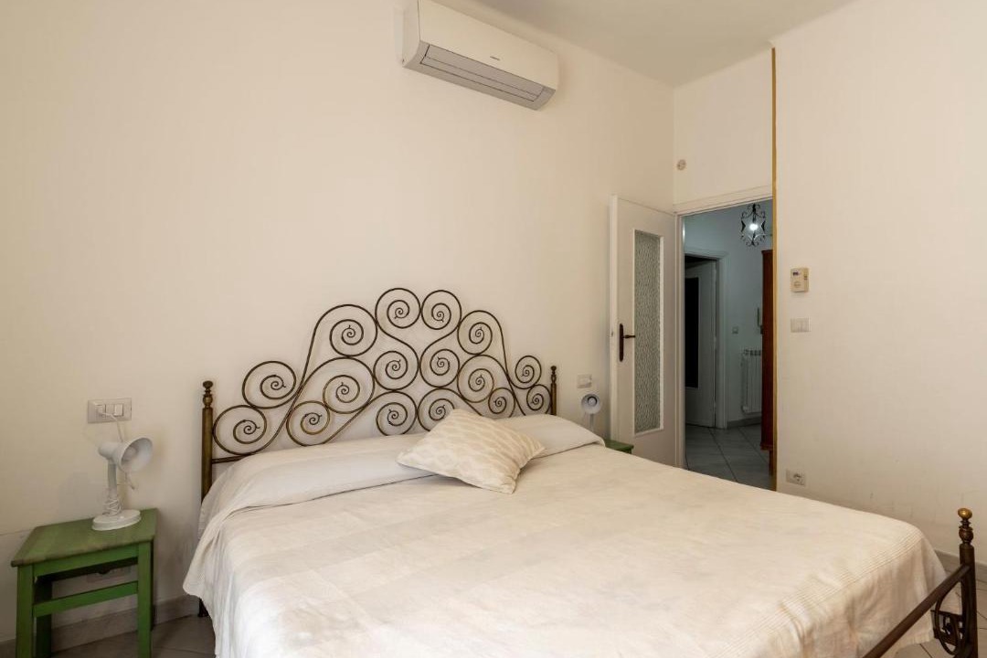 Photo of Bedroom in Alassio