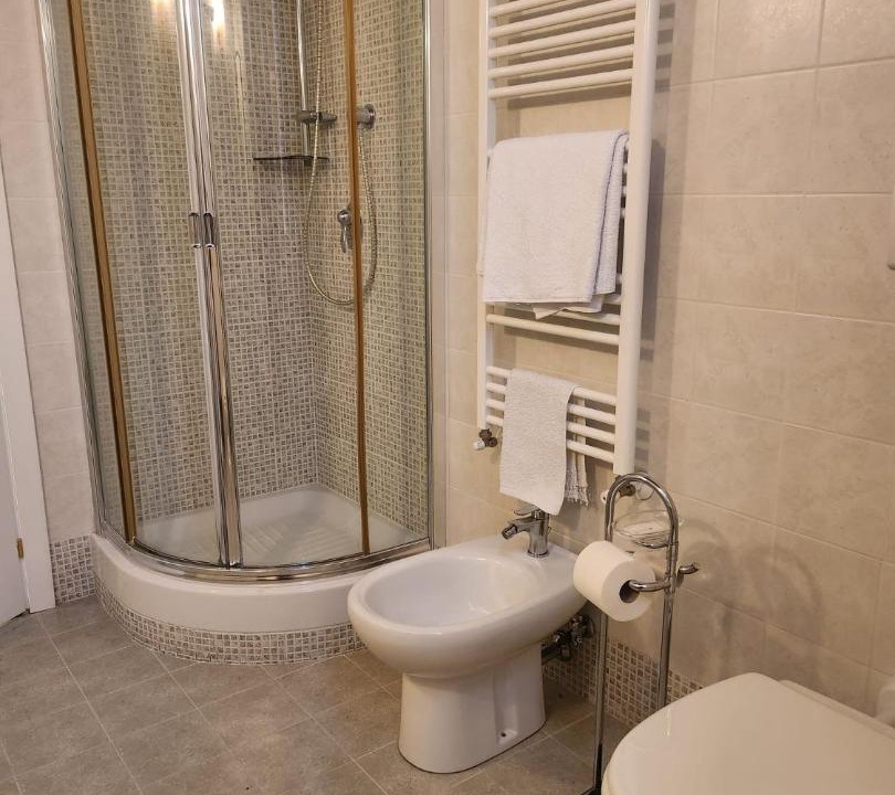 Photo of Bathroom in Sutri