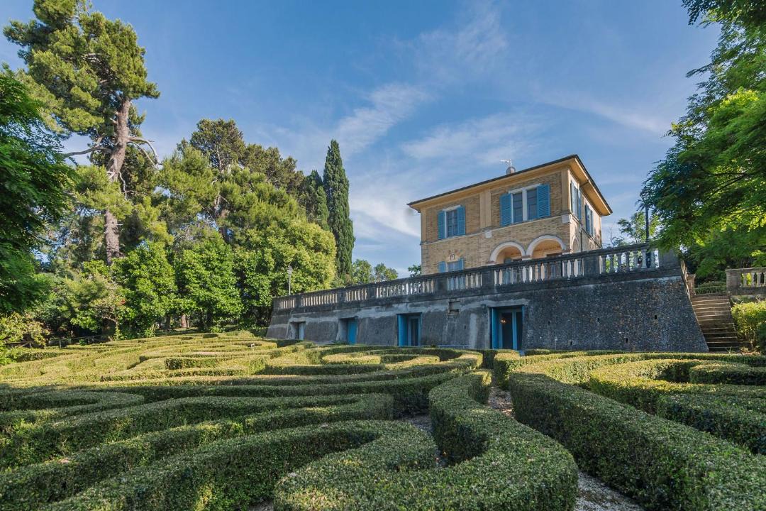 Photo of Buildings in Osimo