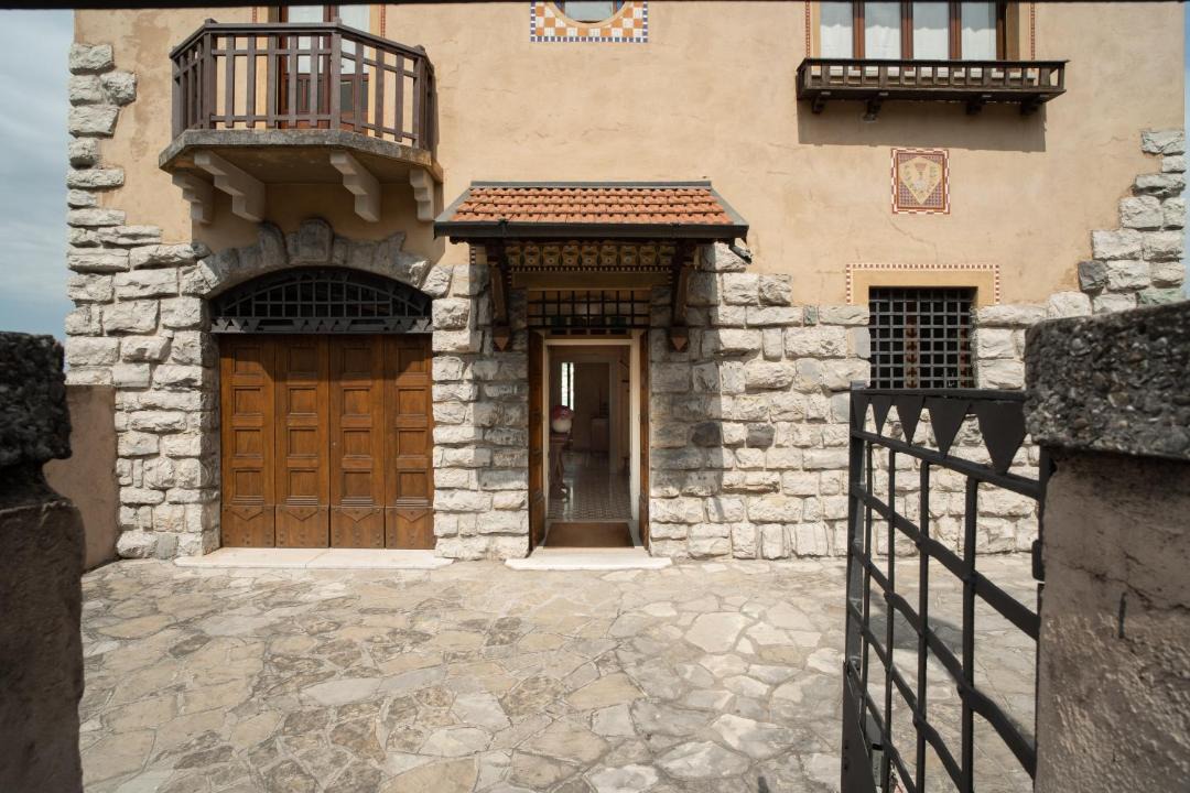 Photo of Buildings in Sulzano