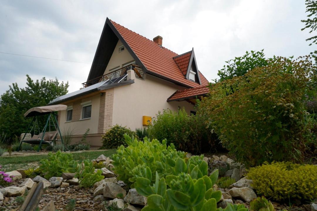 Photo of Buildings in Inija