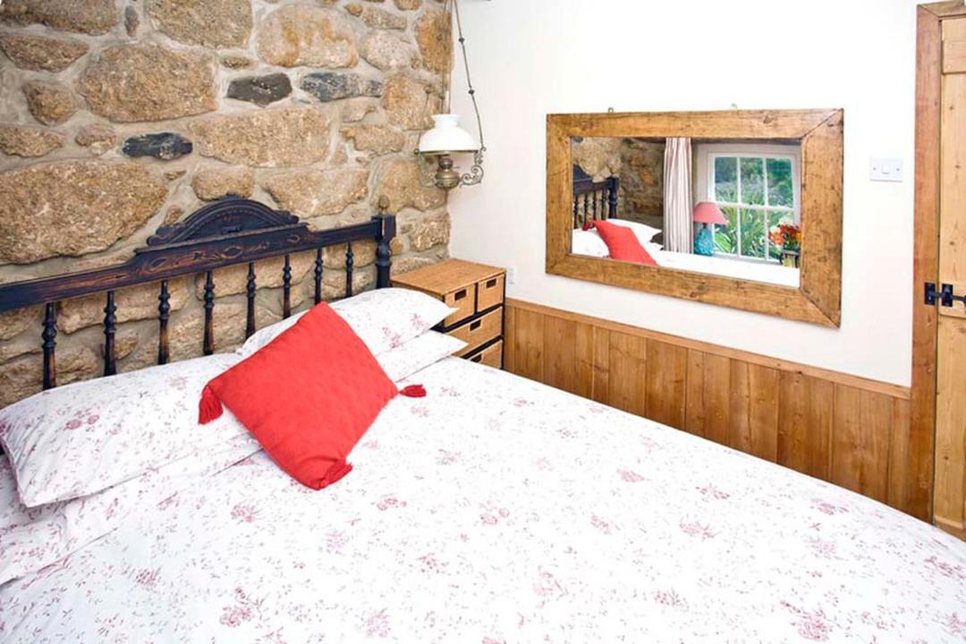 Photo of Bedroom in Sennen Cove
