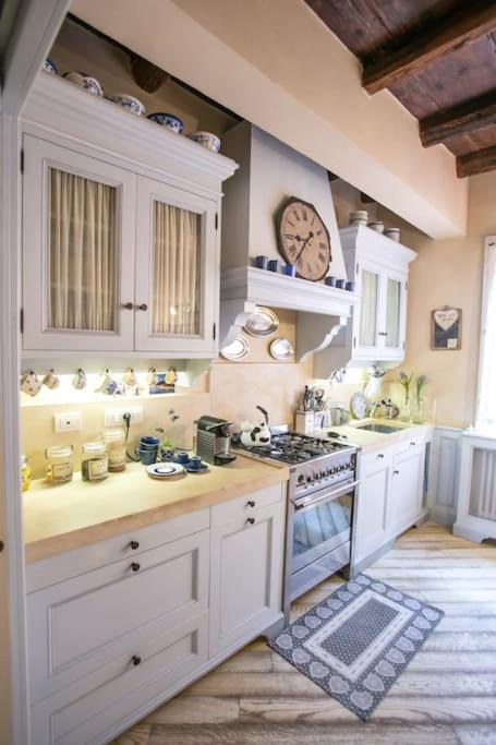 Photo of Kitchen in L'antico Ghetto Ebraico