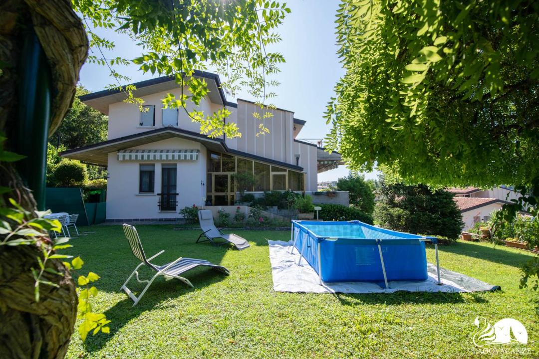 Photo of Buildings in Cunettone-villa