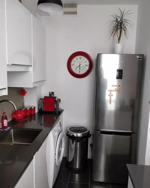 Photo of Kitchen in Newington