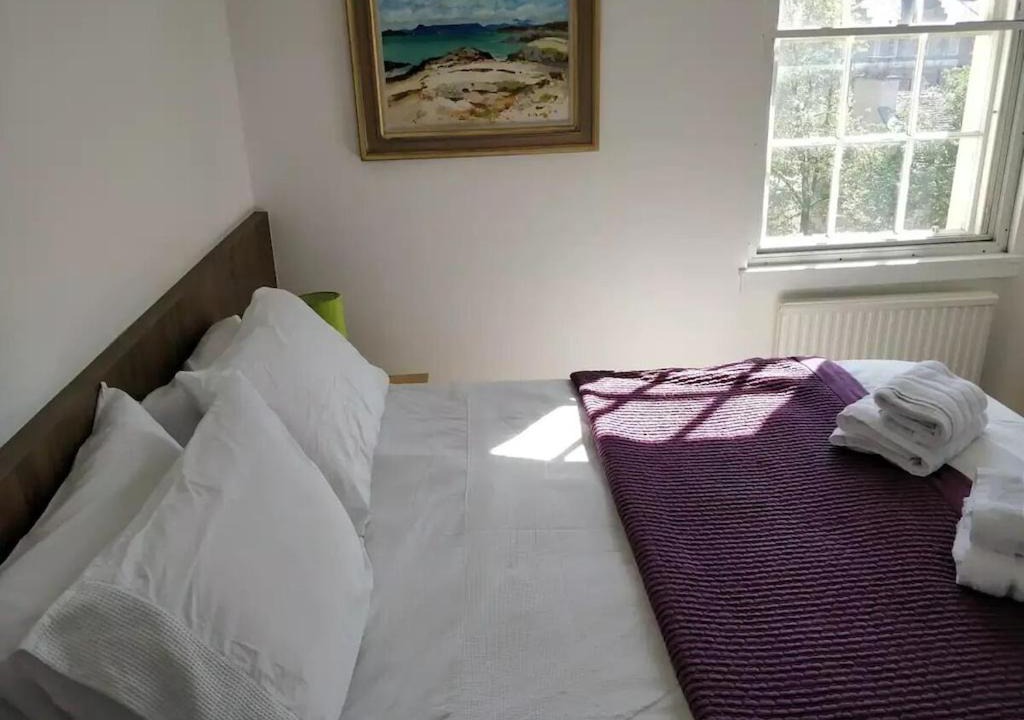 Photo of Bedroom in Newington