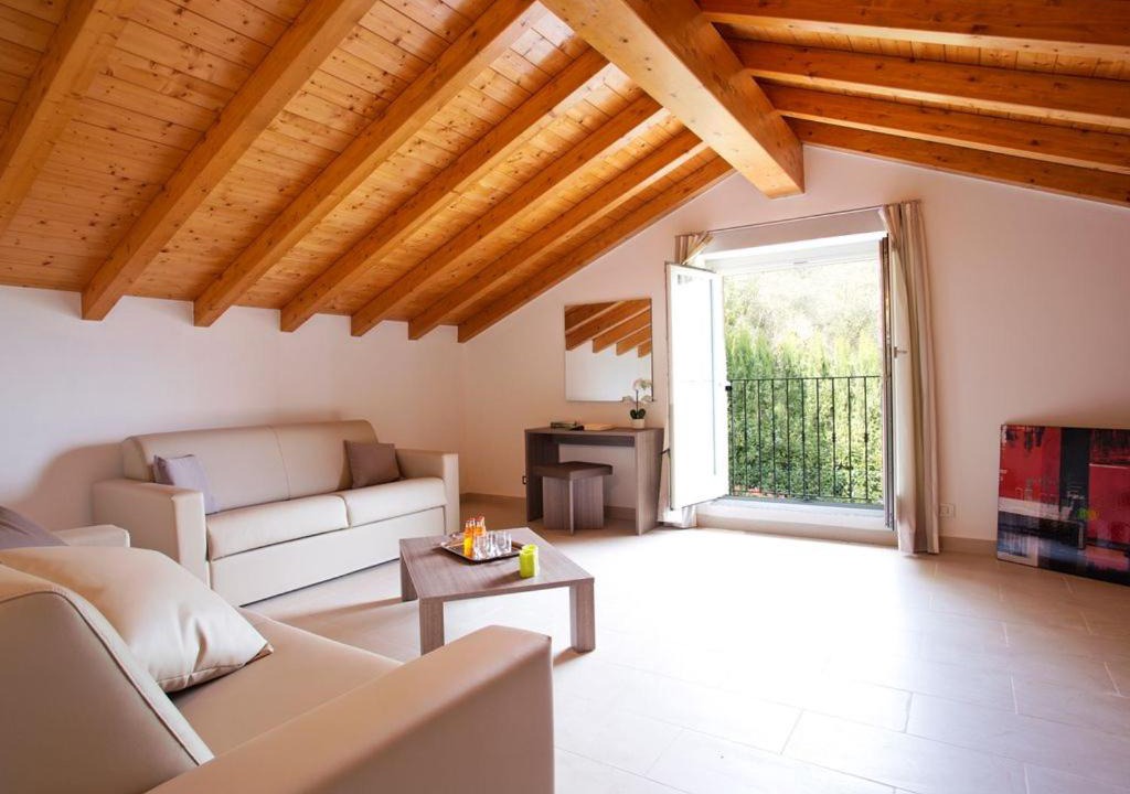 Photo of Livingroom in Sala Comacina