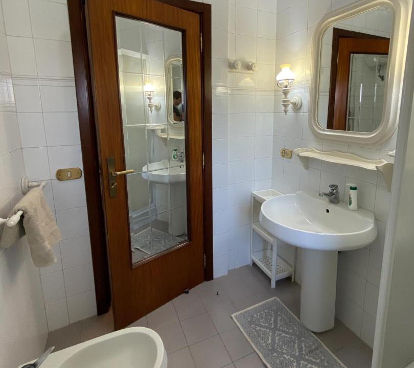 Photo of Bathroom in Arenella