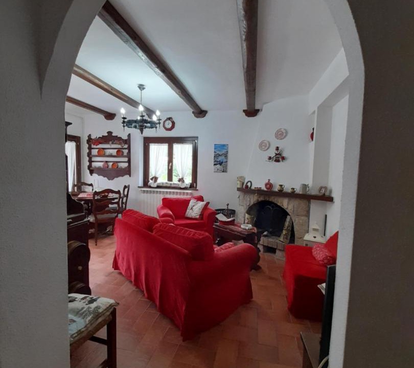 Photo of Livingroom in Villetta Barrea