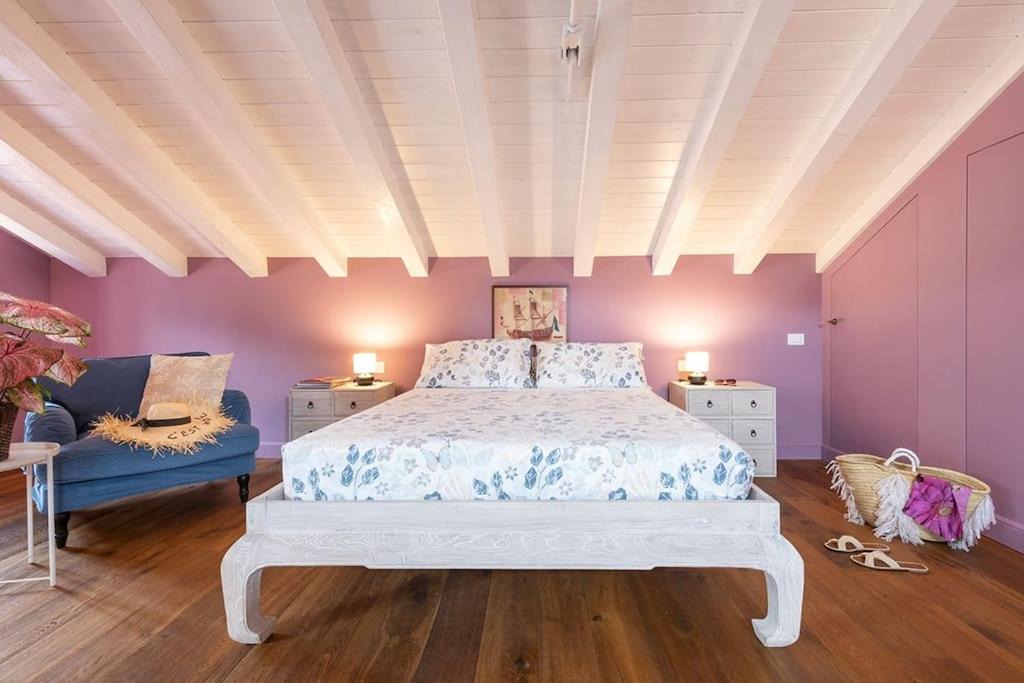 Photo of Bedroom in Carciano