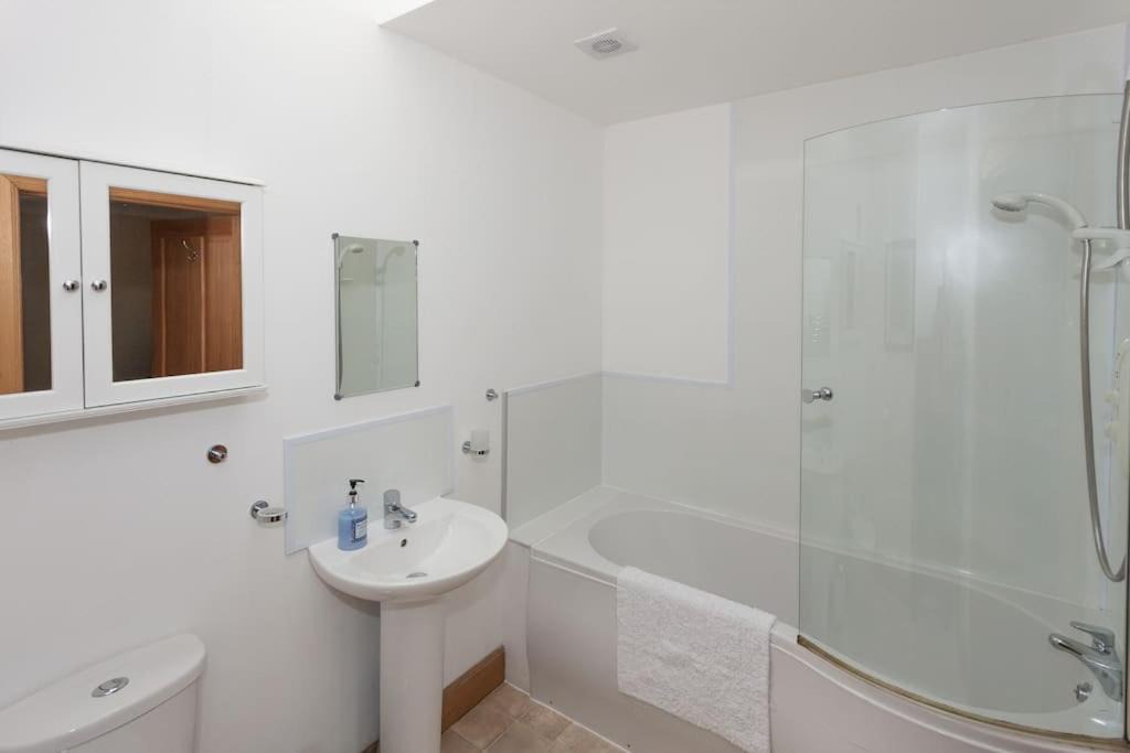 Photo of Bathroom in Linlithgow