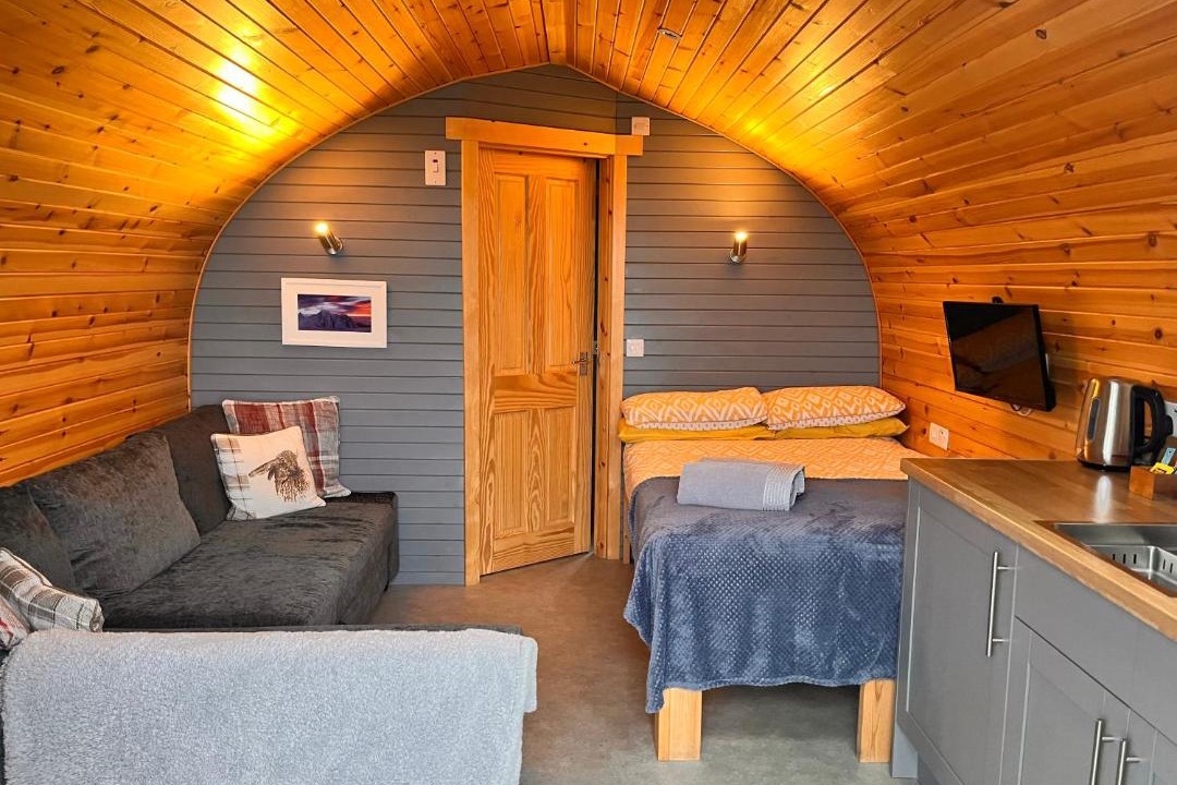 Photo of Livingroom in West Laroch
