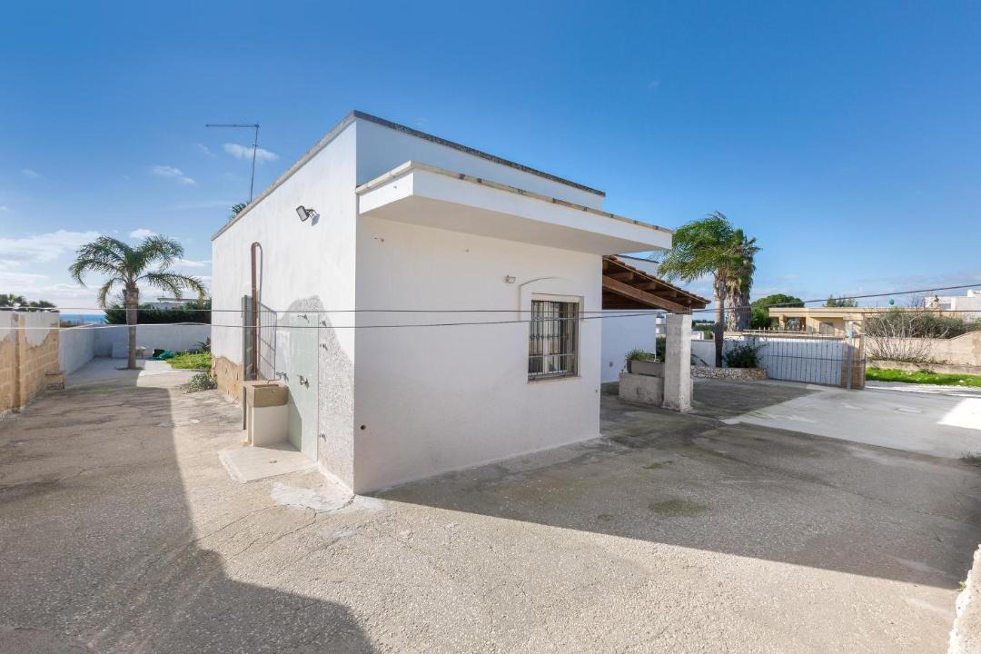 Photo of Buildings in Torre Lapillo