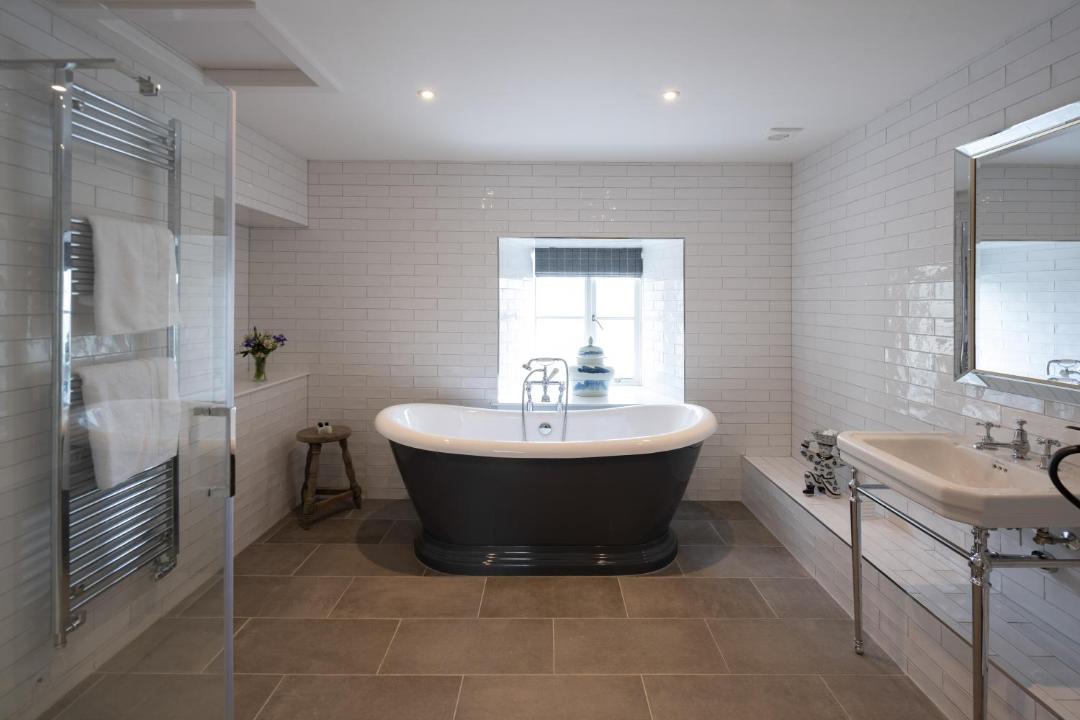 Photo of Bathroom in Murthly