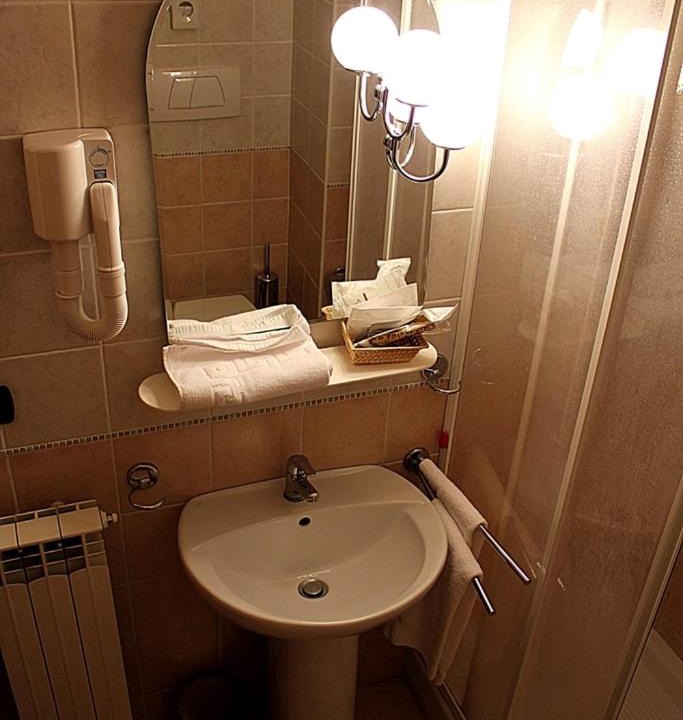 Photo of Bathroom in Sigillo
