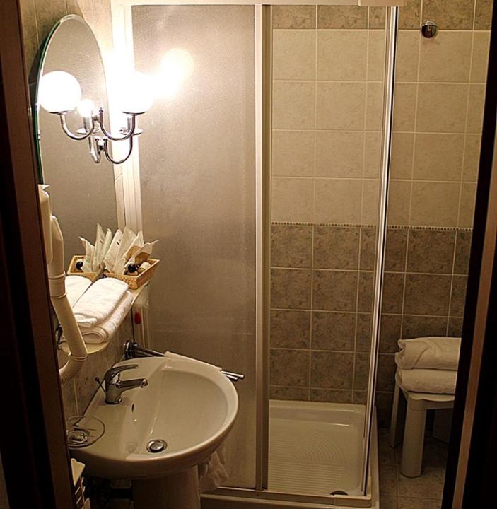 Photo of Bathroom in Sigillo